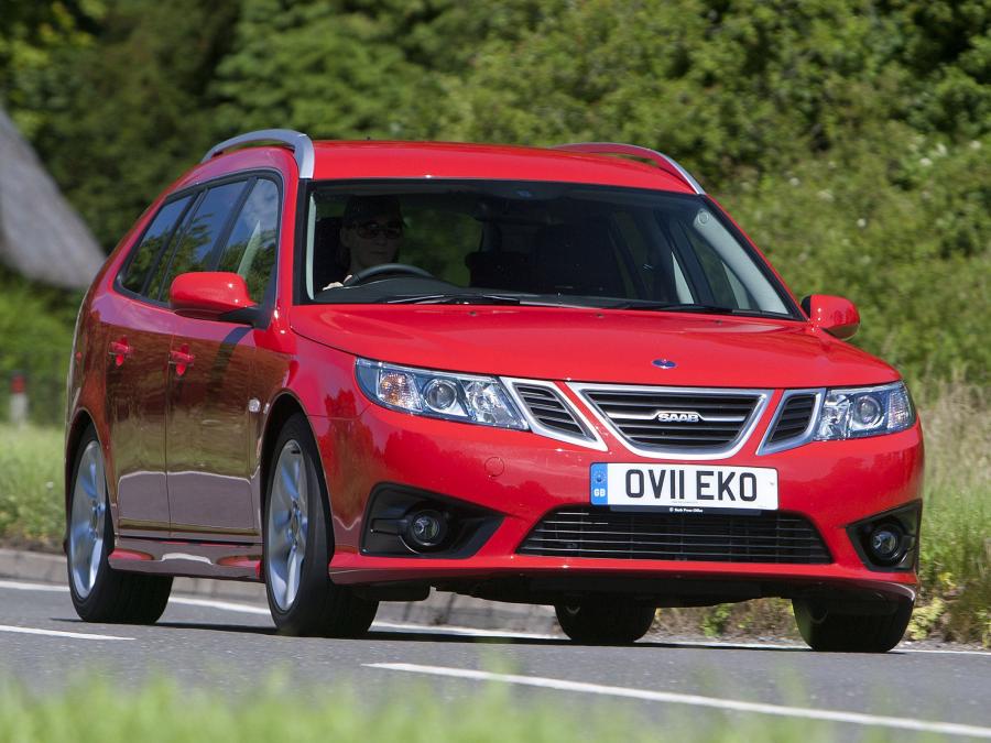  Saab 9-3 Griffin SportCombi 2011 года  (UK) (фото 7 из 25)